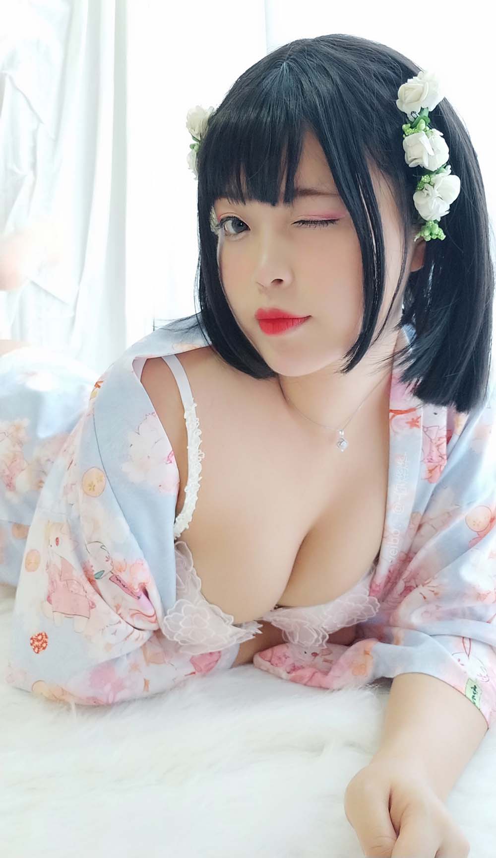 白烨 – 花与酒与少女 预览图 - 2