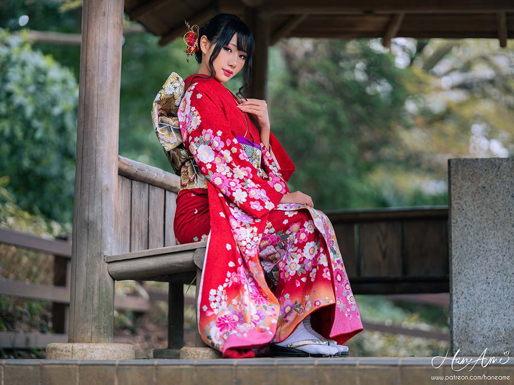 Hane Ame 雨波写真 – 赤紅和服 预览图 - 2