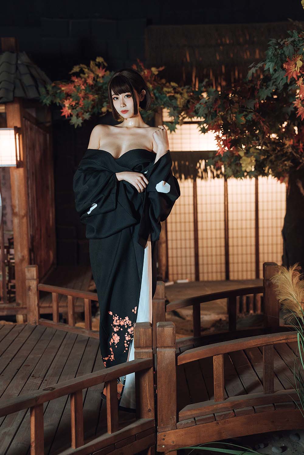 奈汐酱nice – 热情老板娘 预览图 - 2