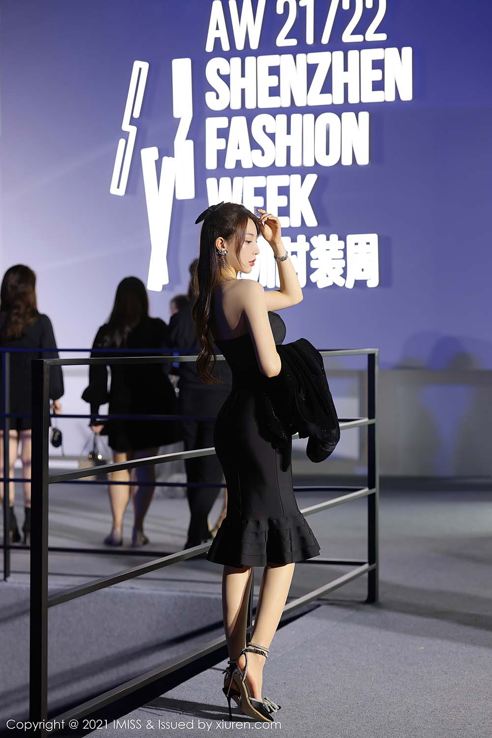 [IMiss爱蜜社]2021.05.28 VOL.597 Lynn刘奕宁 预览图 - 4