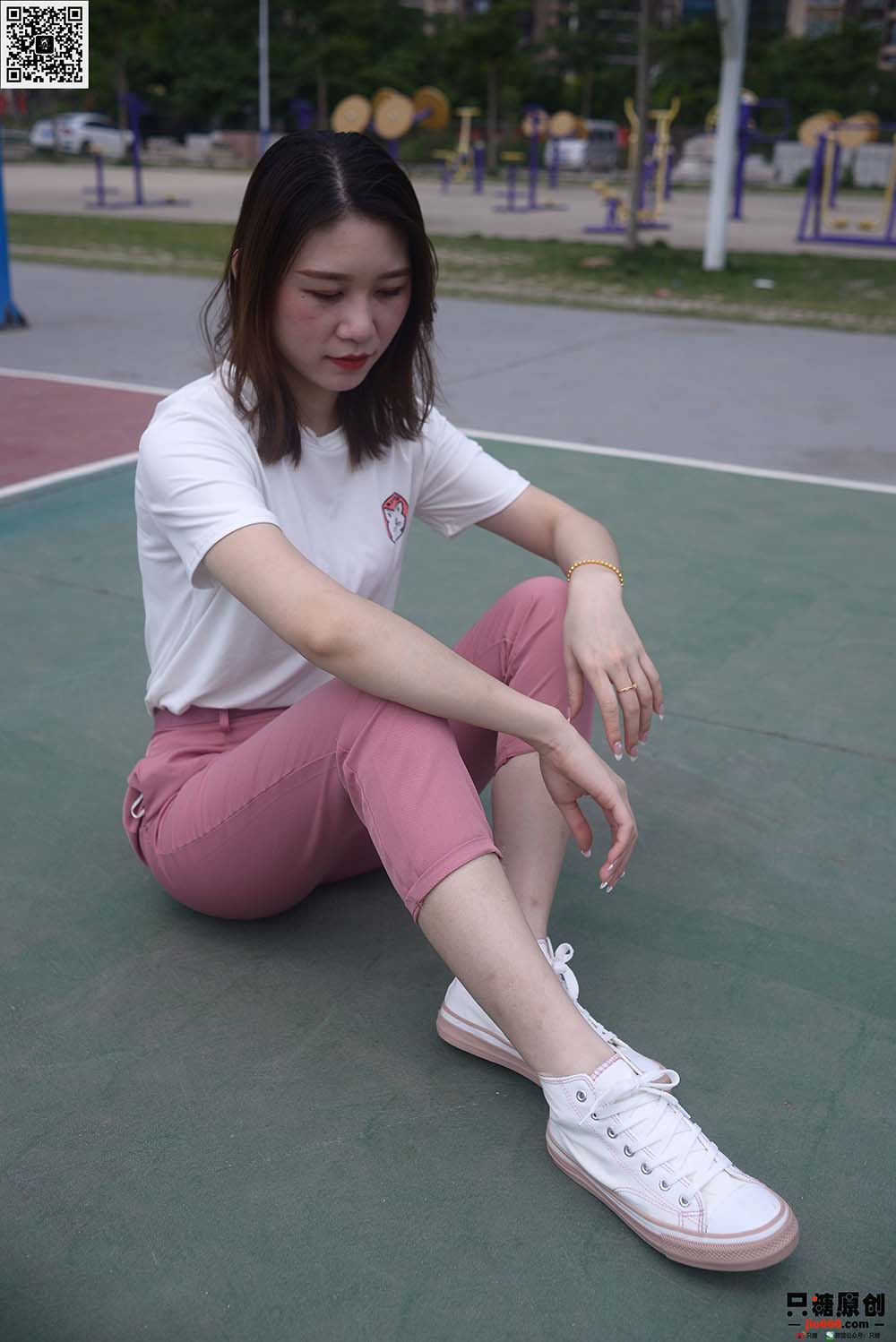 [只糖原创]NO.356 赵沛 夏天有梅子味的晚霞 预览图 - 2