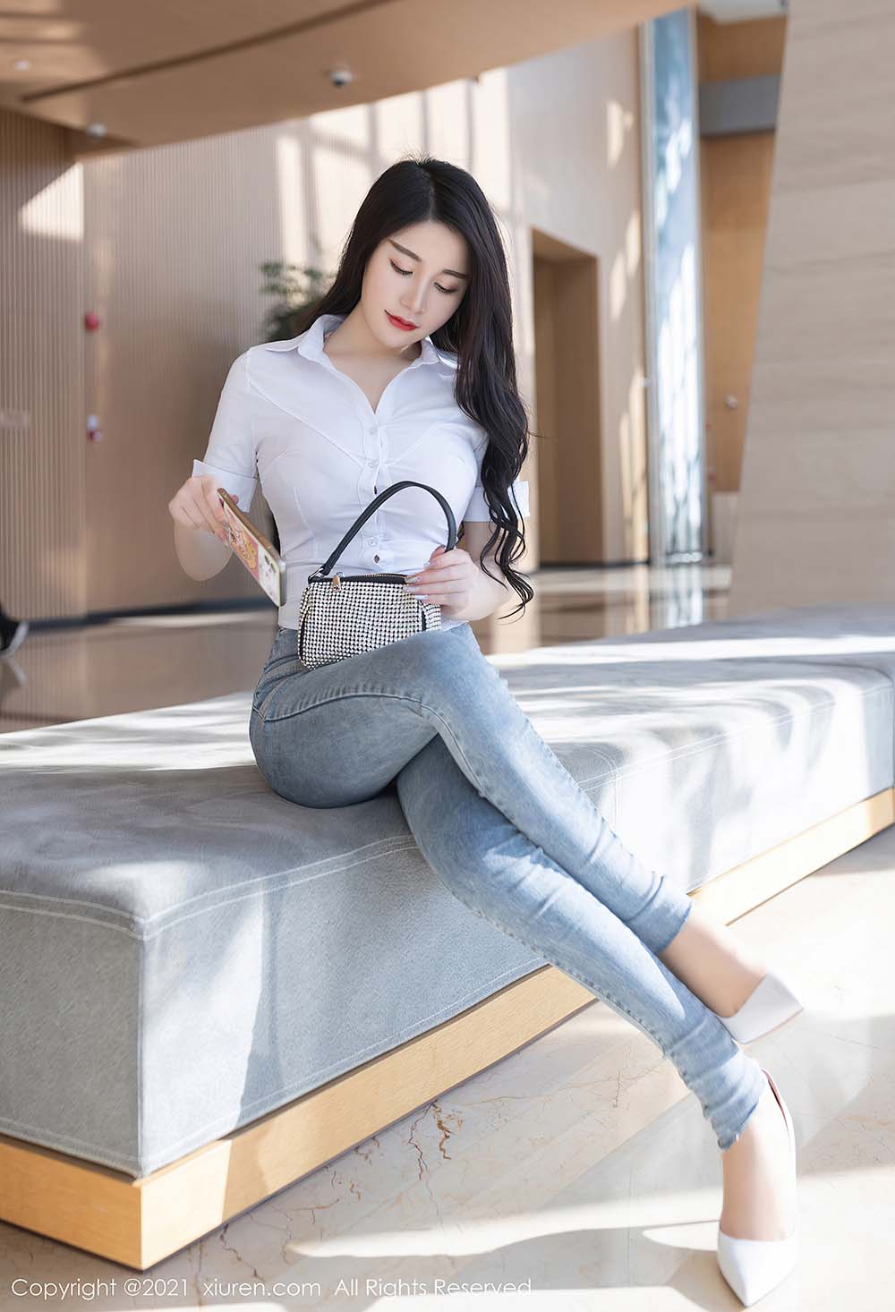 [Xiuren秀人网]2021.06.03 NO.3501 美七Mia 预览图 - 3
