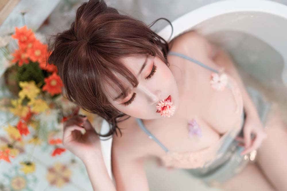 三度_69 – 蓝睡裙
