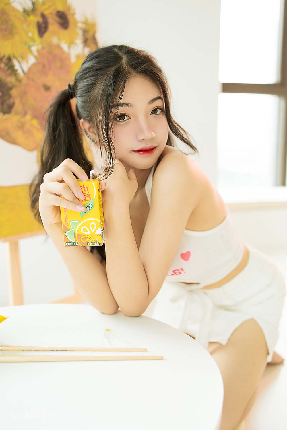 [YALAYI雅拉伊]2021.08.10 NO.829 赏心悦目 孙小怡