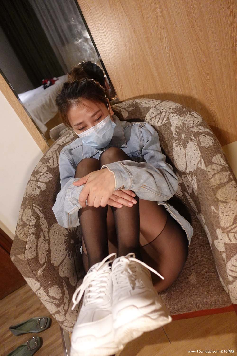 [ROSI口罩系列]2021.08.13 NO.1888 预览图 - 2