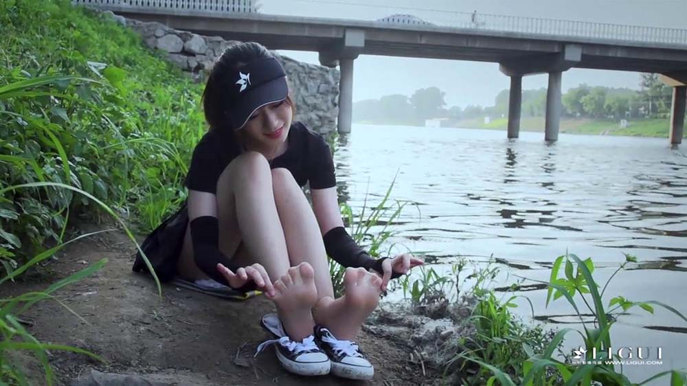 [Ligui丽柜]HD视频 2019.06.27 青山绿水之环保天使 安娜 预览图 - 2