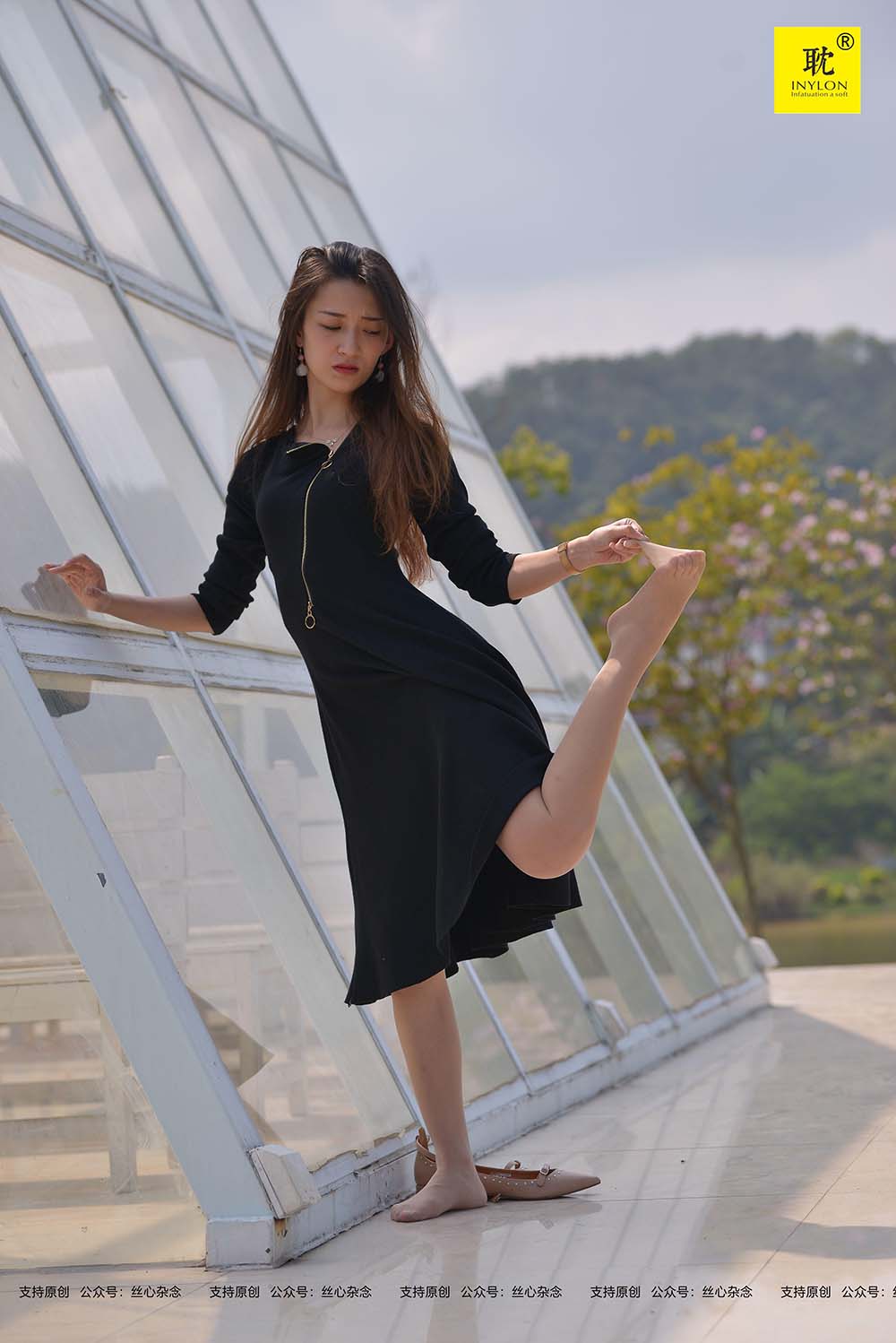 [IESS异思趣向]《普惠集》PH-S006 心舞 秋秋 预览图 - 2