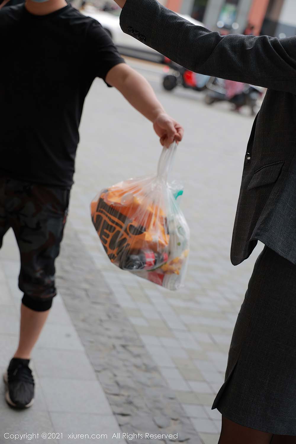 [Xiuren秀人网]2021.07.05 NO.3621 李雅柔182CM 预览图 - 5