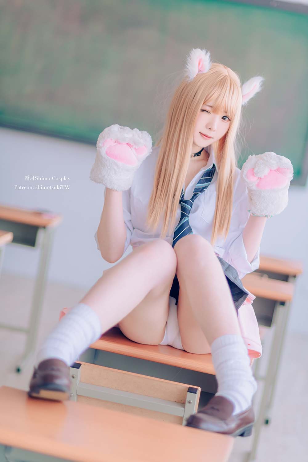 霜月shimo – 金发制服 预览图 - 2
