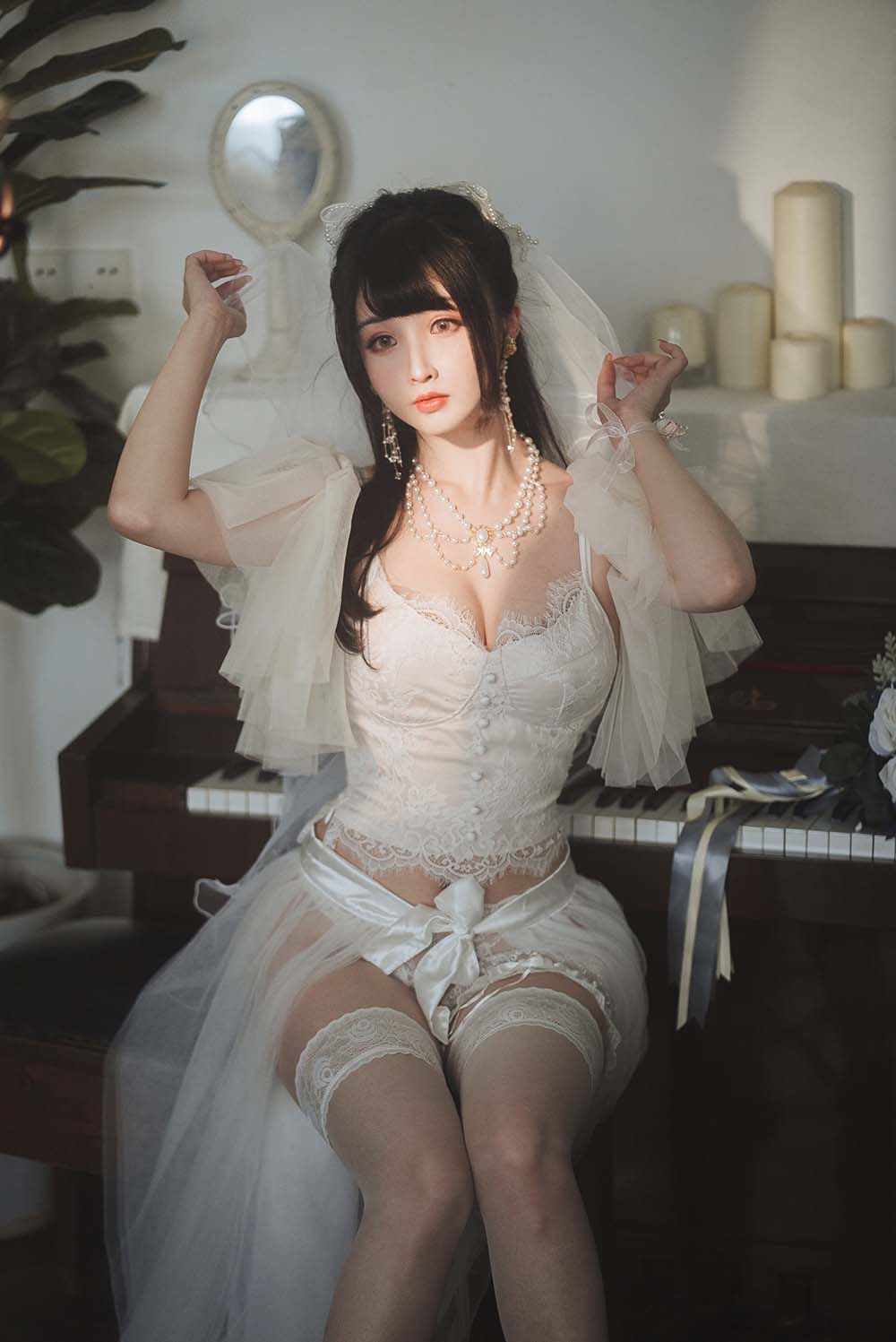 rioko凉凉子 – 透明婚纱