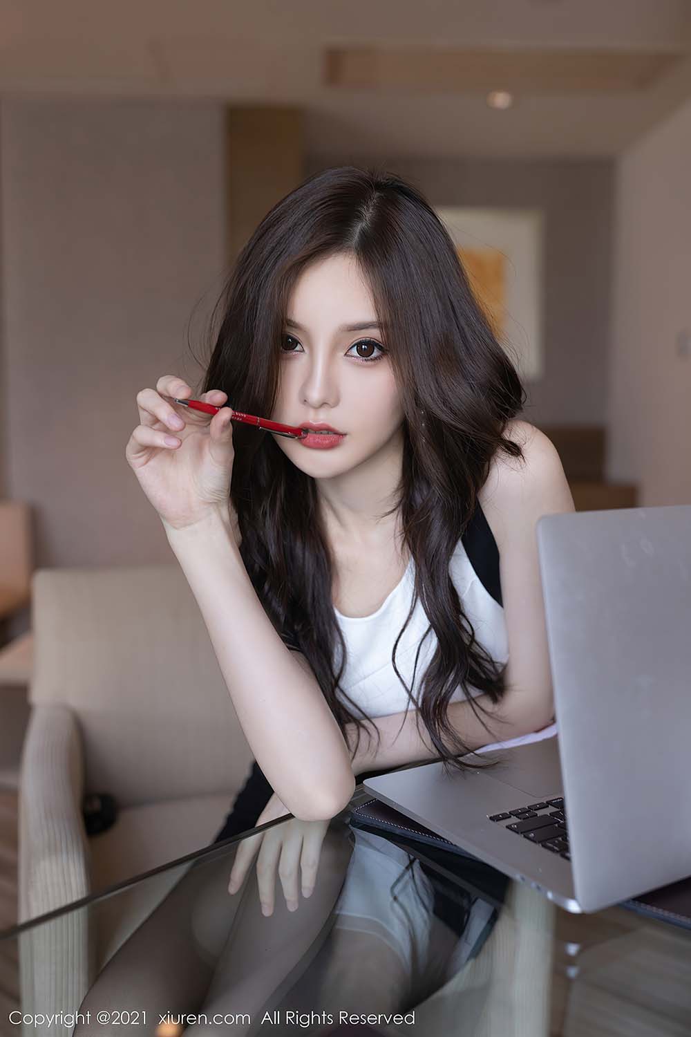 [Xiuren秀人网]2021.08.19 NO.3824 王心怡 预览图 - 2