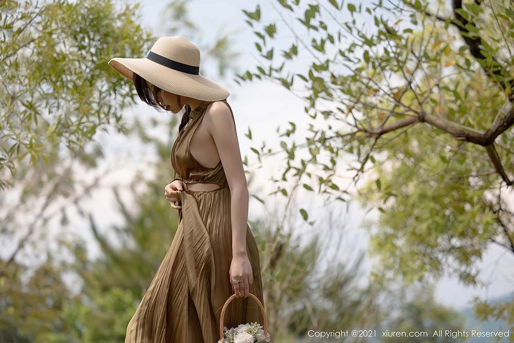 [Xiuren秀人网]2021.08.23 NO.3837 芝芝Booty 预览图 - 2