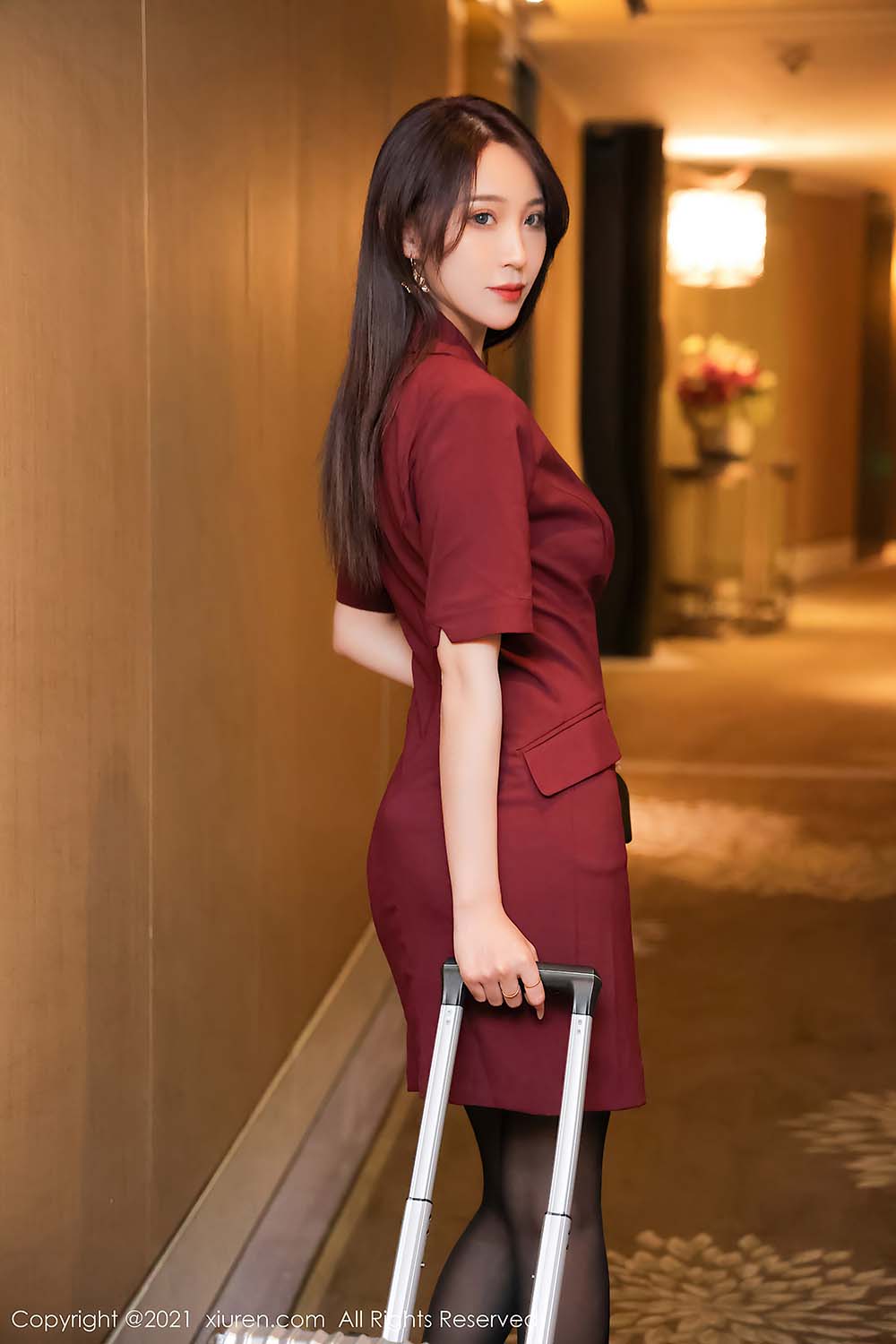 [Xiuren秀人网]2021.08.27 NO.3863 周慕汐baby 预览图 - 3