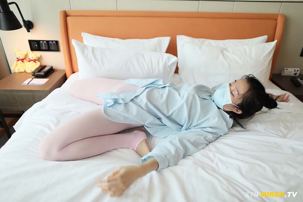 [ROSI艺学妹]2020.05.02 NO.124 预览图 - 2