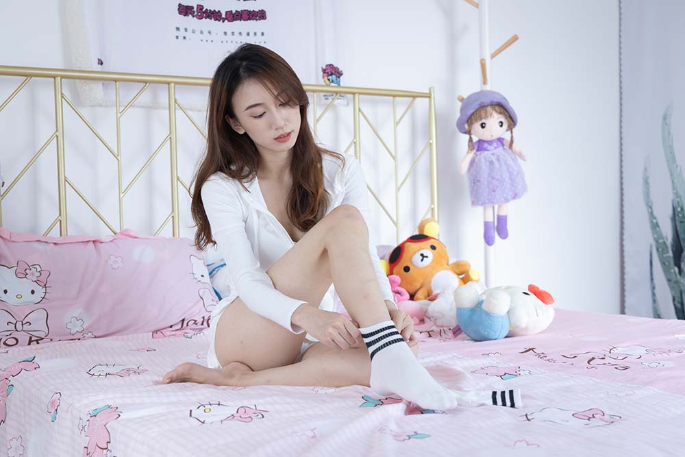 物恋传媒 NO.901 雯雯-夏的芬芳 预览图 - 2