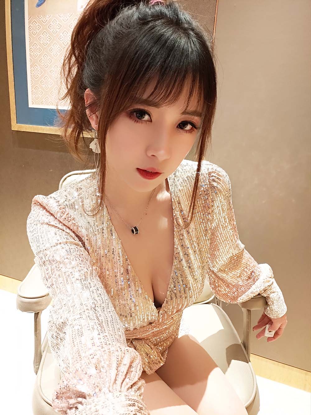 小女巫露娜 – 亮片裙肉丝 预览图 - 2