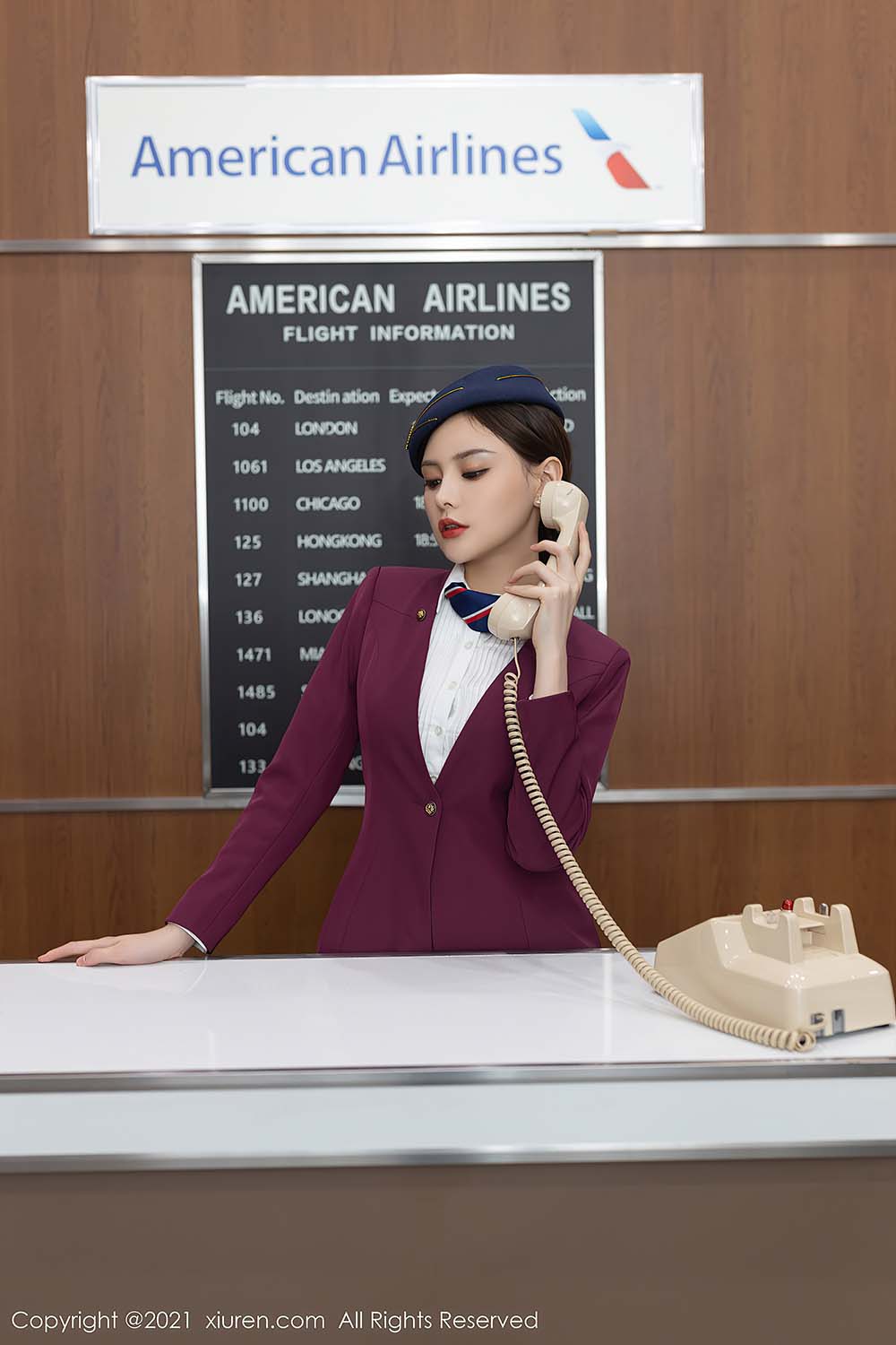 [Xiuren秀人网]2021.11.24 NO.4264 空姐制服主题 王心怡 预览图 - 5