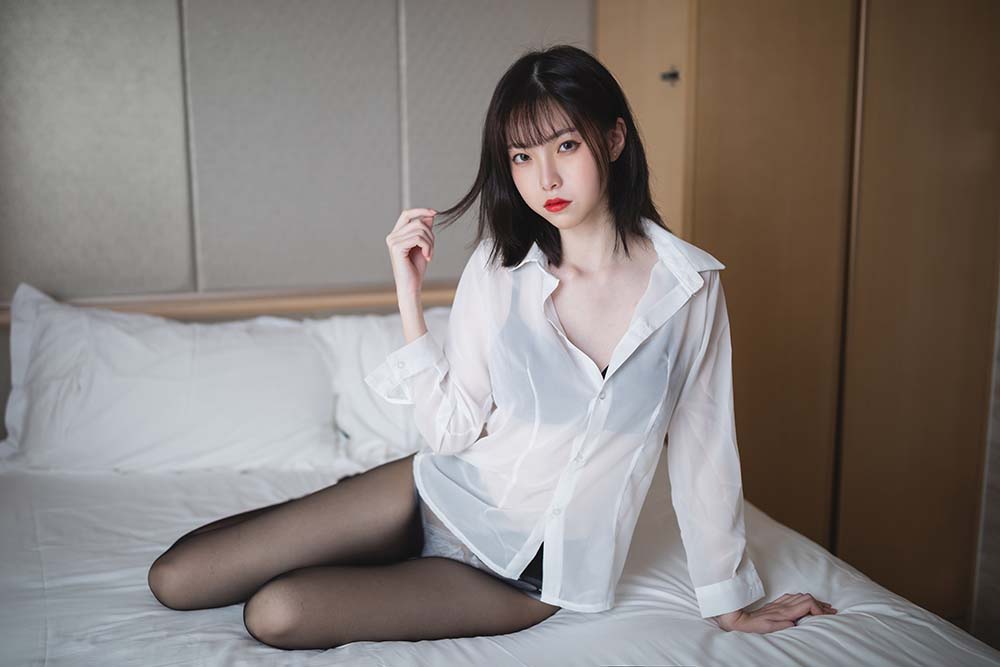 许岚 – OL制服 预览图 - 2