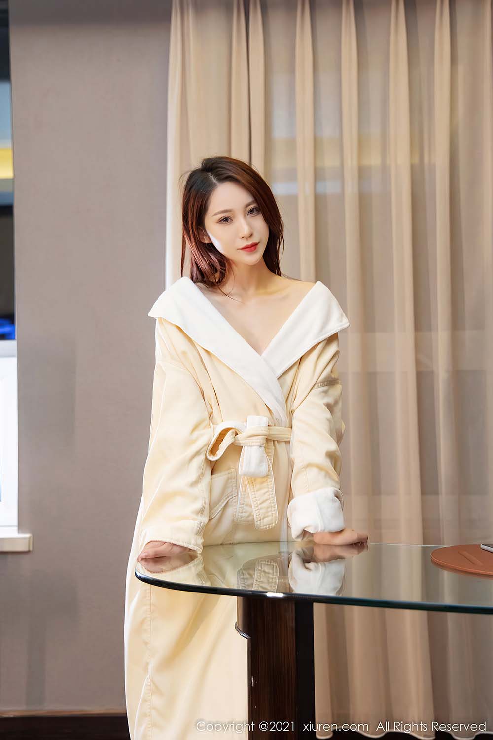 [Xiuren秀人网]2021.12.24 NO.4380 保鲜膜捆绑身体 汐汐baby 预览图 - 2