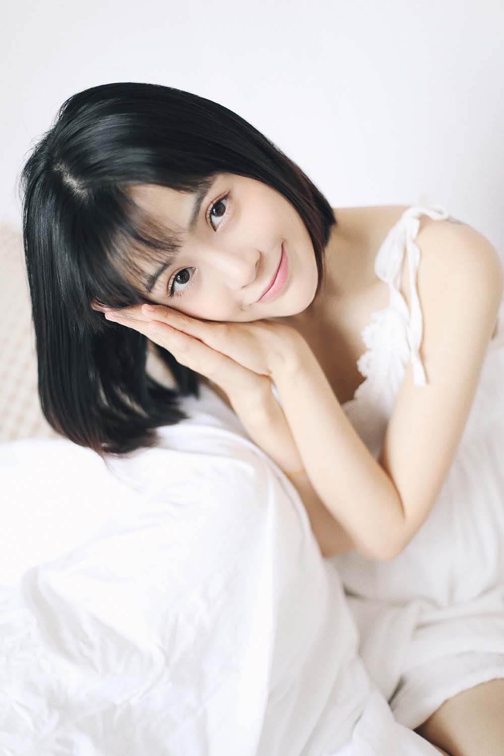 [YITUYU艺图语]2021.04.26 清风白信 裸心心 预览图 - 2