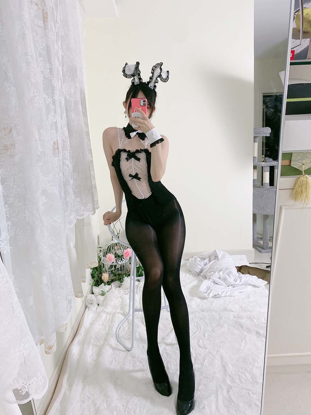 51酱 – 油光袜 预览图 - 2