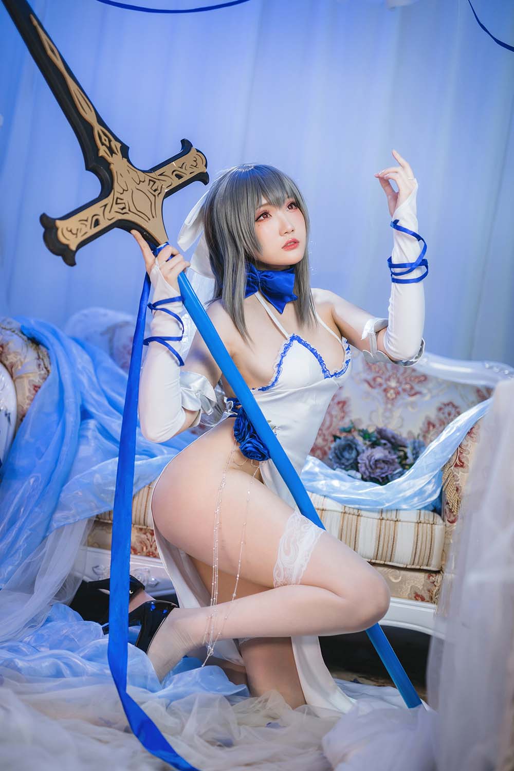 瓜希酱 – 路易九世礼服 预览图 - 2