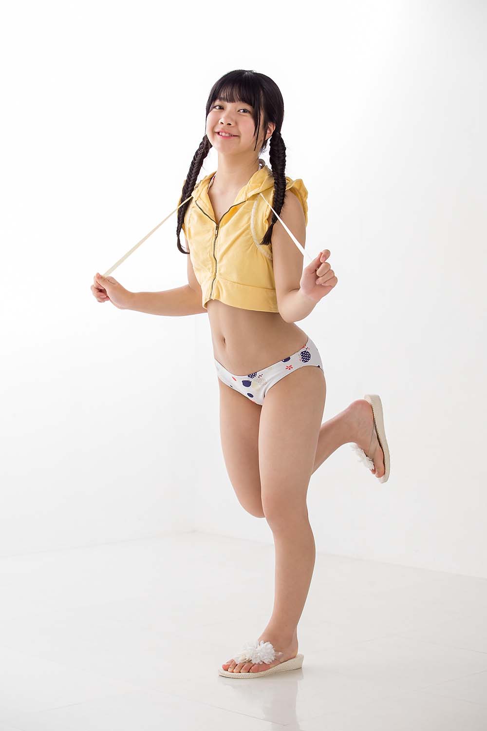 [Minisuka.tv]Saria Natsume 夏目咲莉愛 – Premium Gallery 3.5