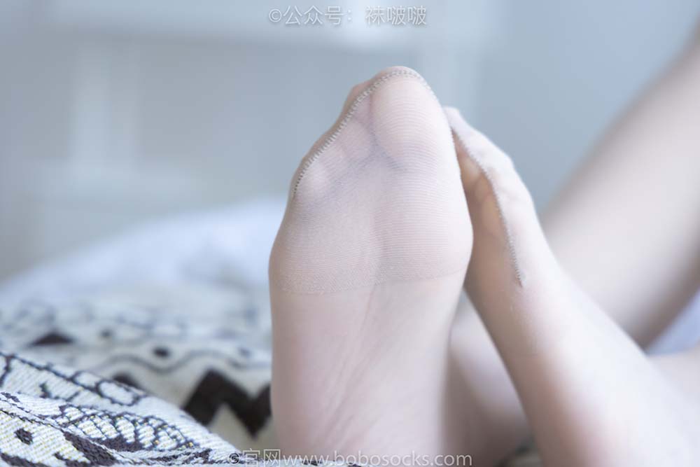 [BoBoSocks袜啵啵]NO.026 小甜豆-体操服、空军一号、白棉袜、肉丝 预览图 - 2