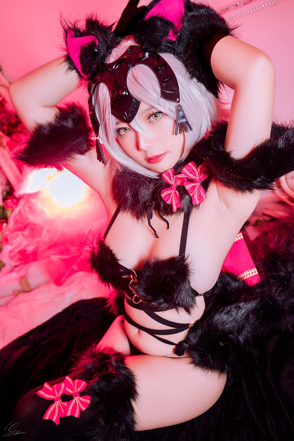 Messie Huang写真 – Jeanne Alter Wolf 预览图 - 2