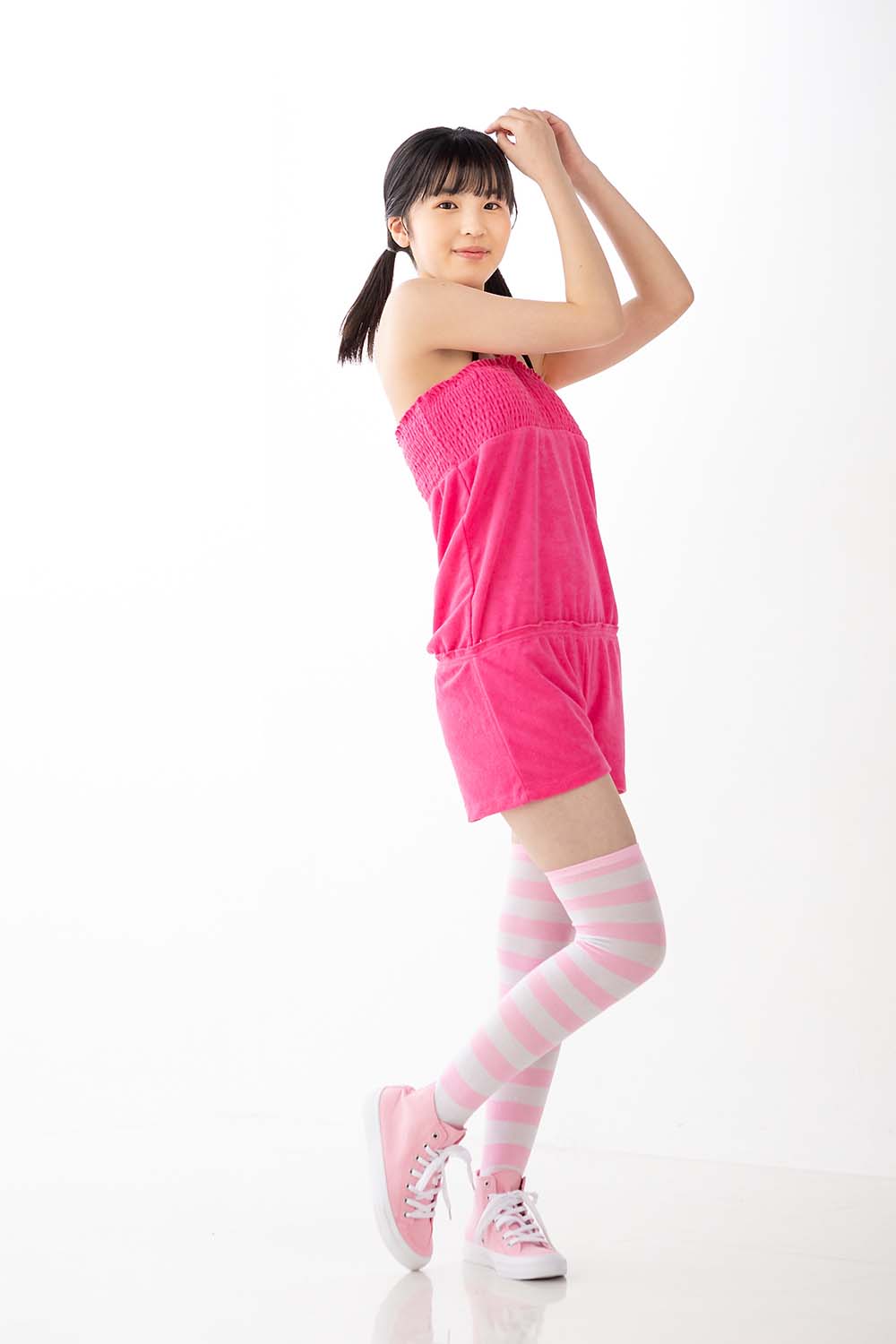 [Minisuka.tv]Ami Manabe 眞辺あみ – Fresh-idol Gallery 71