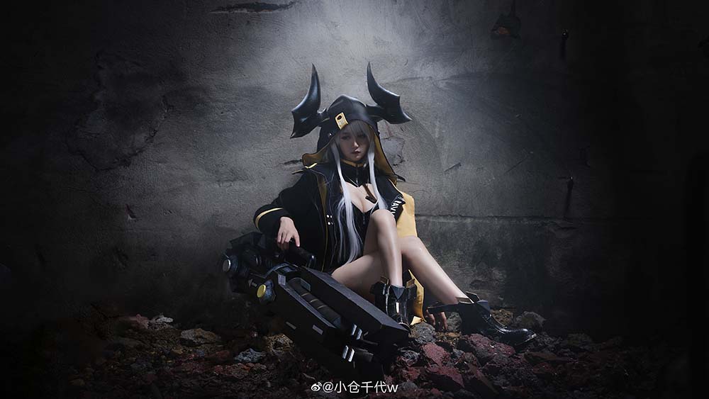 小仓千代w – 卡列尼娜·爆裂 预览图 - 2