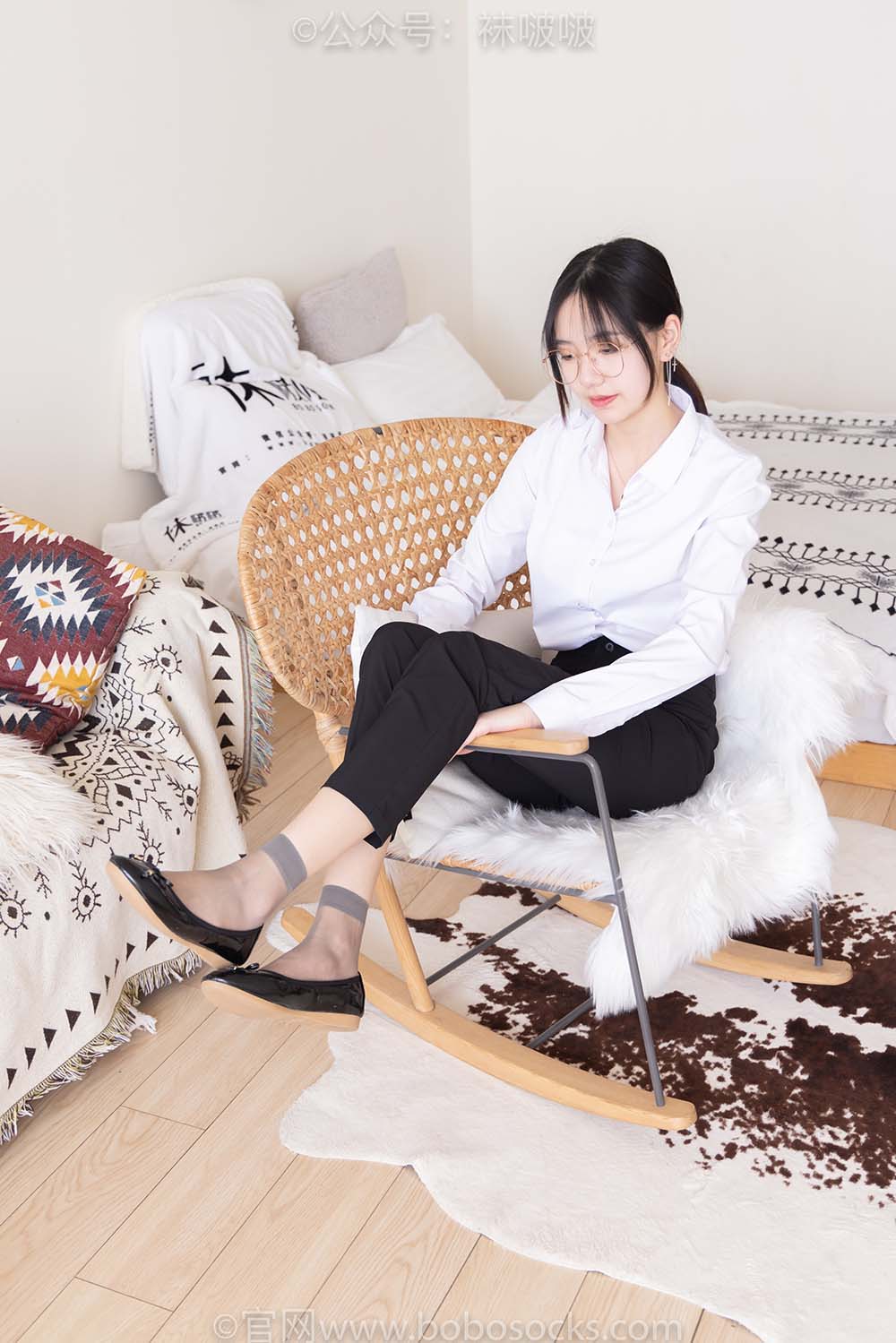 [BoBoSocks袜啵啵]NO.085 小甜豆-平底鞋、短灰丝、短肉丝