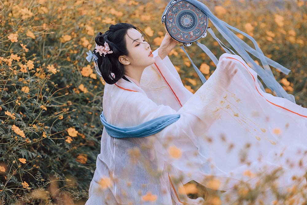 [YITUYU艺图语]2021.10.08 秋日芳菲 三重子
