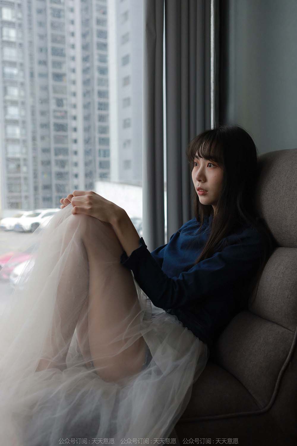 [IESS异思趣向] 2022.03.31 丝享家1045：团团《长腿白纱》 预览图 - 2