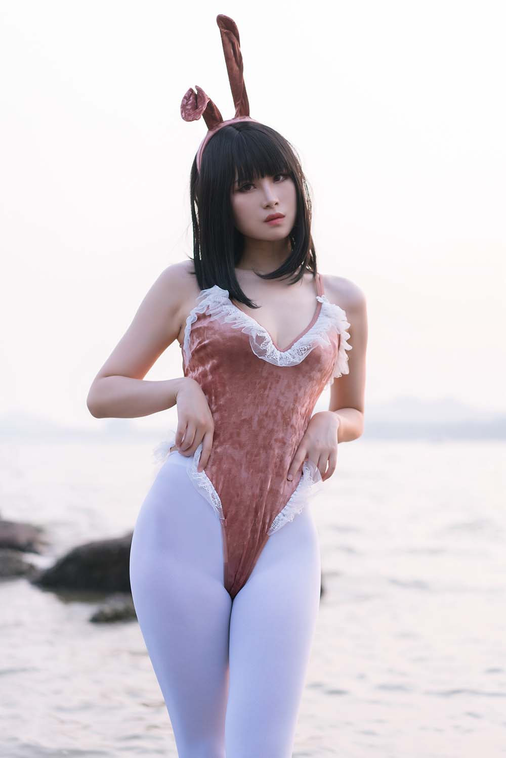 田璐璐 – 粉兔 预览图 - 2