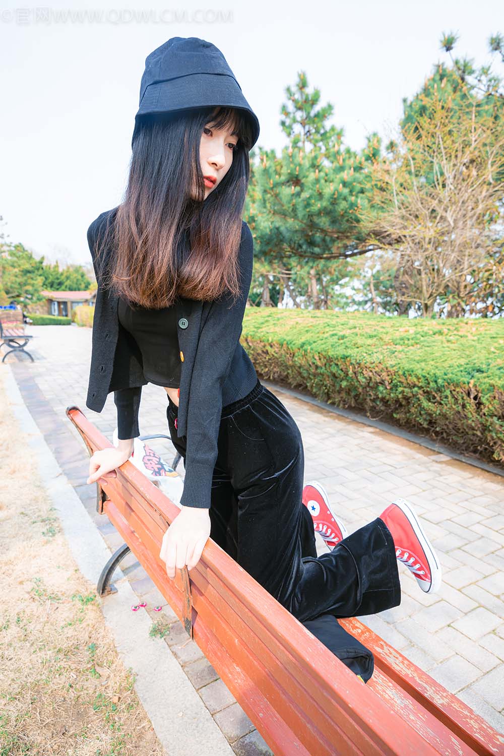 物恋传媒 NO.1182 猫耳-户外时光 预览图 - 2