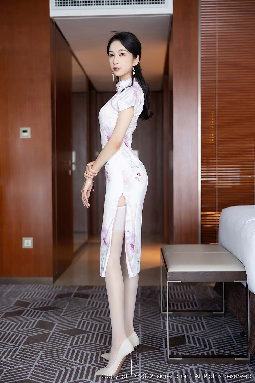 [Xiuren秀人网]2022.07.18 NO.5290 林乐一 预览图 - 2