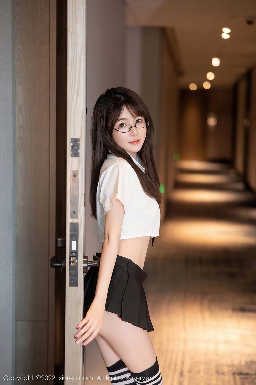 [Xiuren秀人网]2022.08.01 NO.5365 婠婠么 预览图 - 2