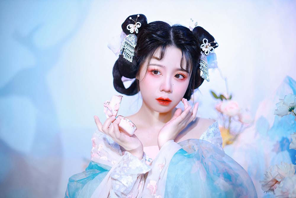 [YITUYU艺图语]2022.03.06 燕脂 Suky喜欢软绵绵毛茸茸的团子