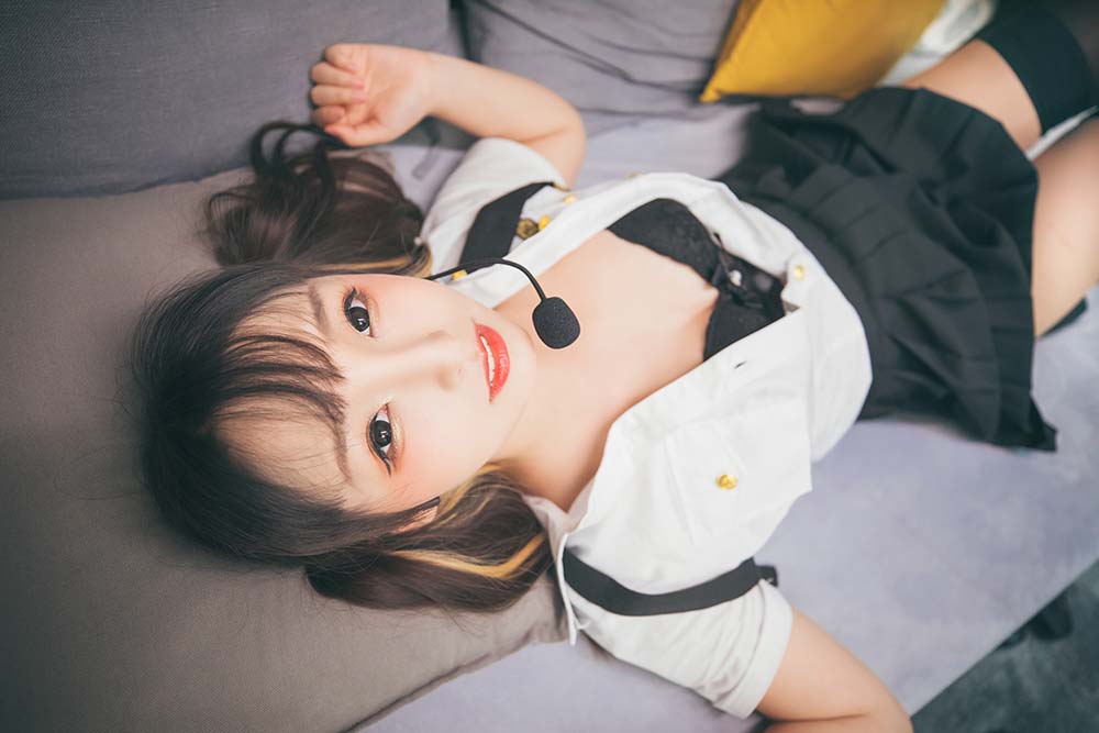 神楽板真冬 – お帰りなさい、指揮官