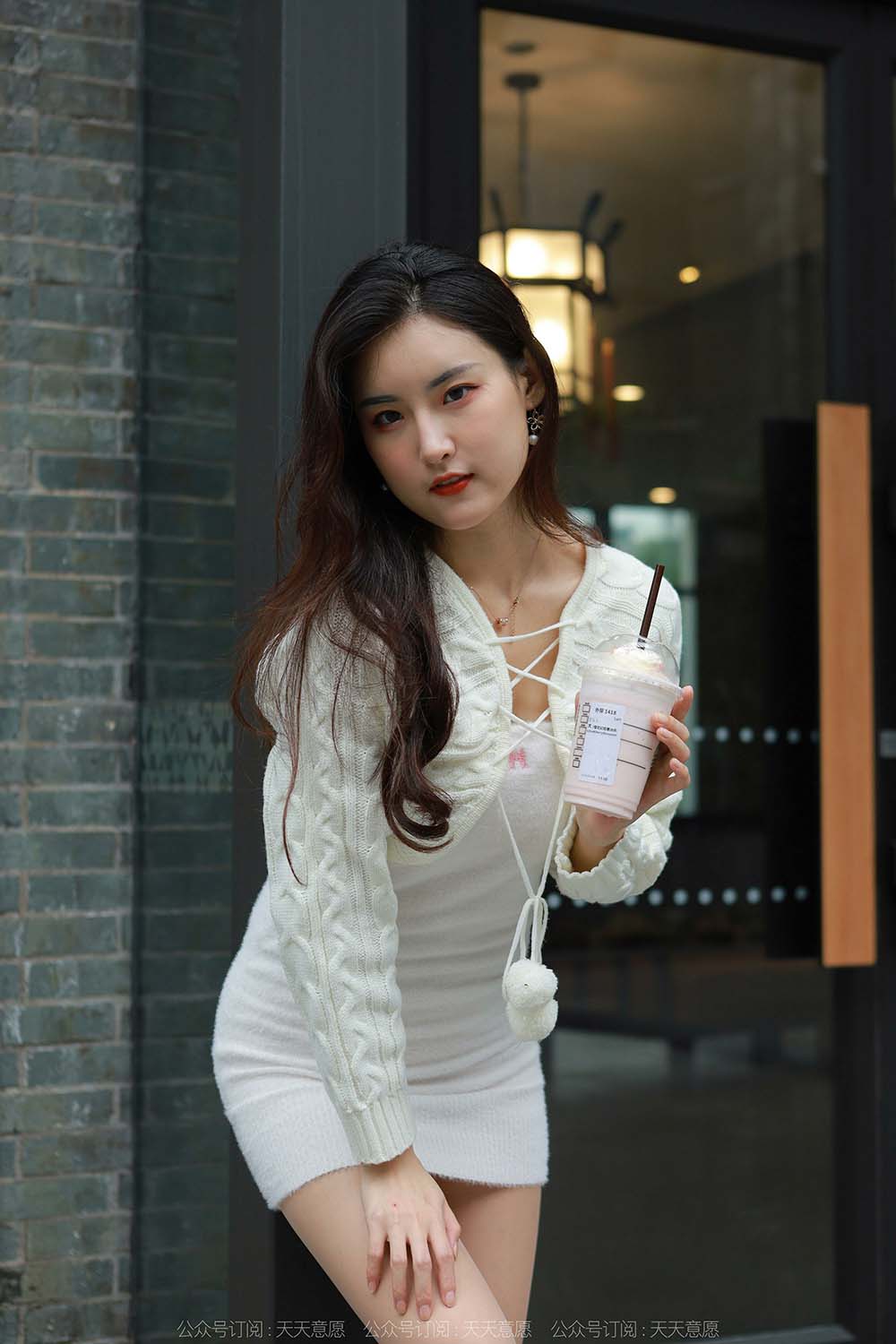 [IESS异思趣向] 2022.05.21 丝享家1094：小宝《白色包臀裙》