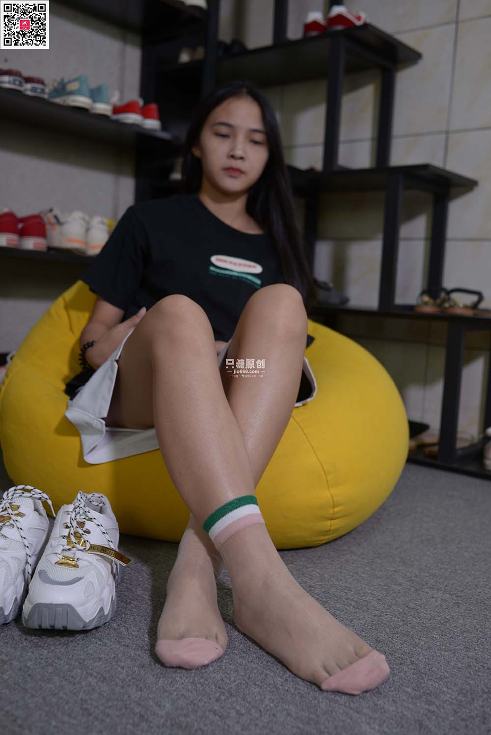 [只糖原创]NO.571 小米酱 想借你心头的月亮乘进一片浪漫 预览图 - 2