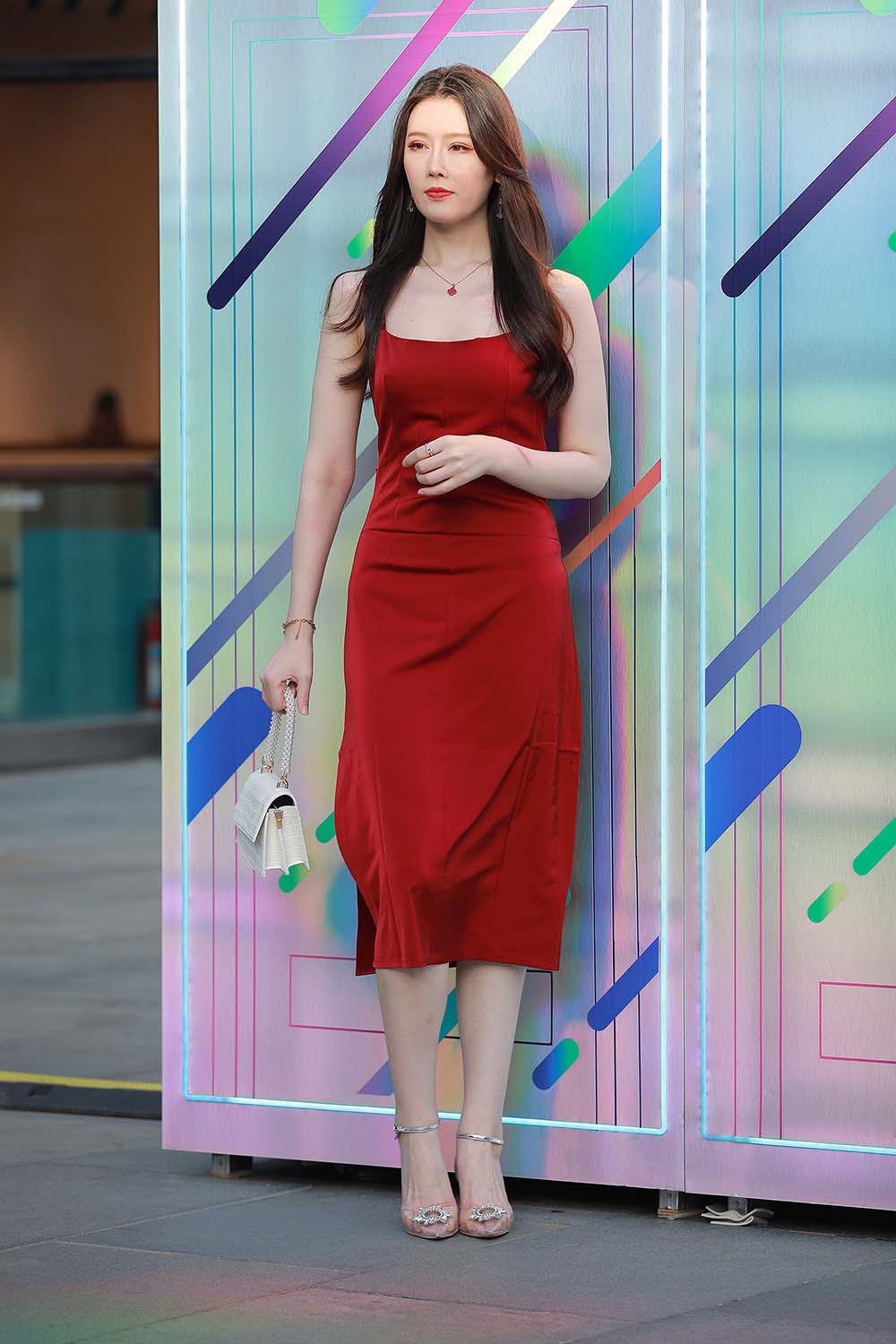 精选街拍作品 NO.0611 四九城嘎子街拍作品 – 长腿高跟美少妇 预览图 - 2