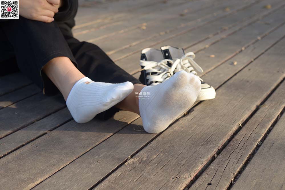 [只糖原创]NO.574 露露 陪落叶看了一次黄昏 预览图 - 2