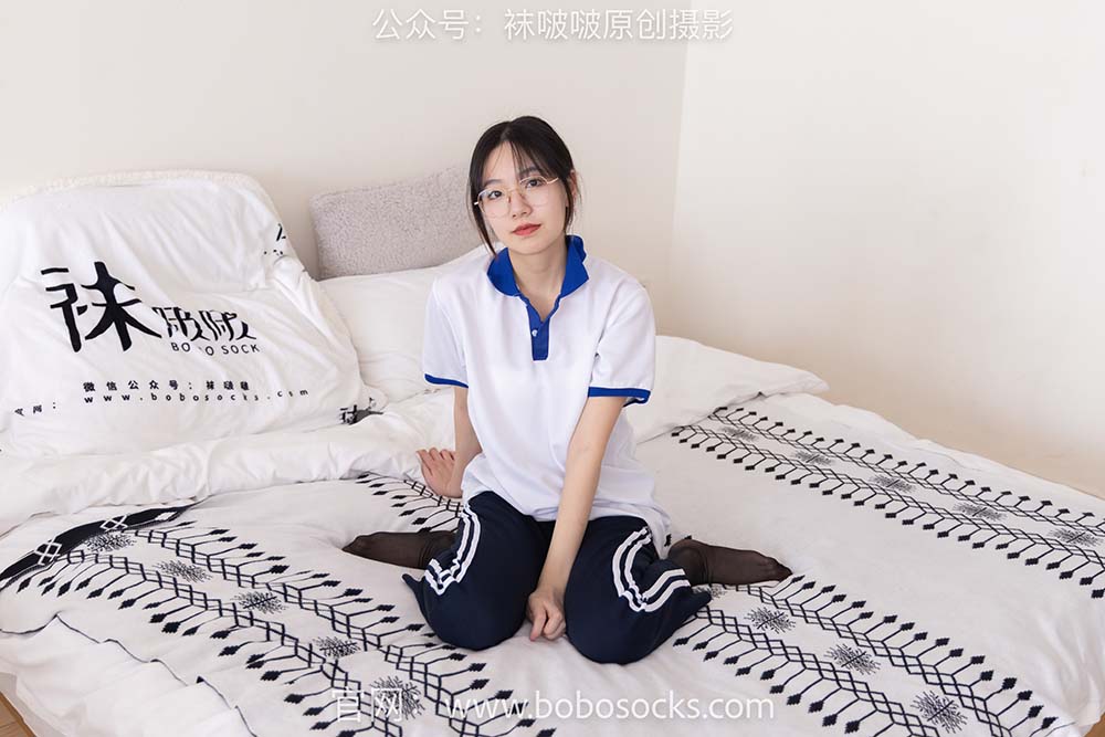 [BoBoSocks袜啵啵]NO.135 小甜豆-高跟鞋、黑丝（脚尖透明款）、裸足 预览图 - 2