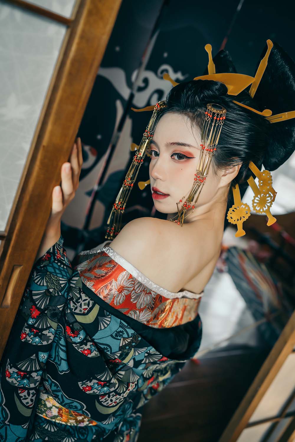[YITUYU艺图语]2022.04.20 恶女花魁 贰加六 预览图 - 2