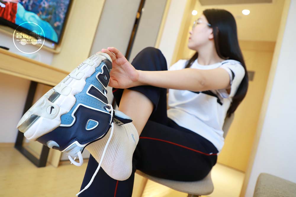 [誉铭传媒]袜足摄影 2022年《2022微信群第1套》