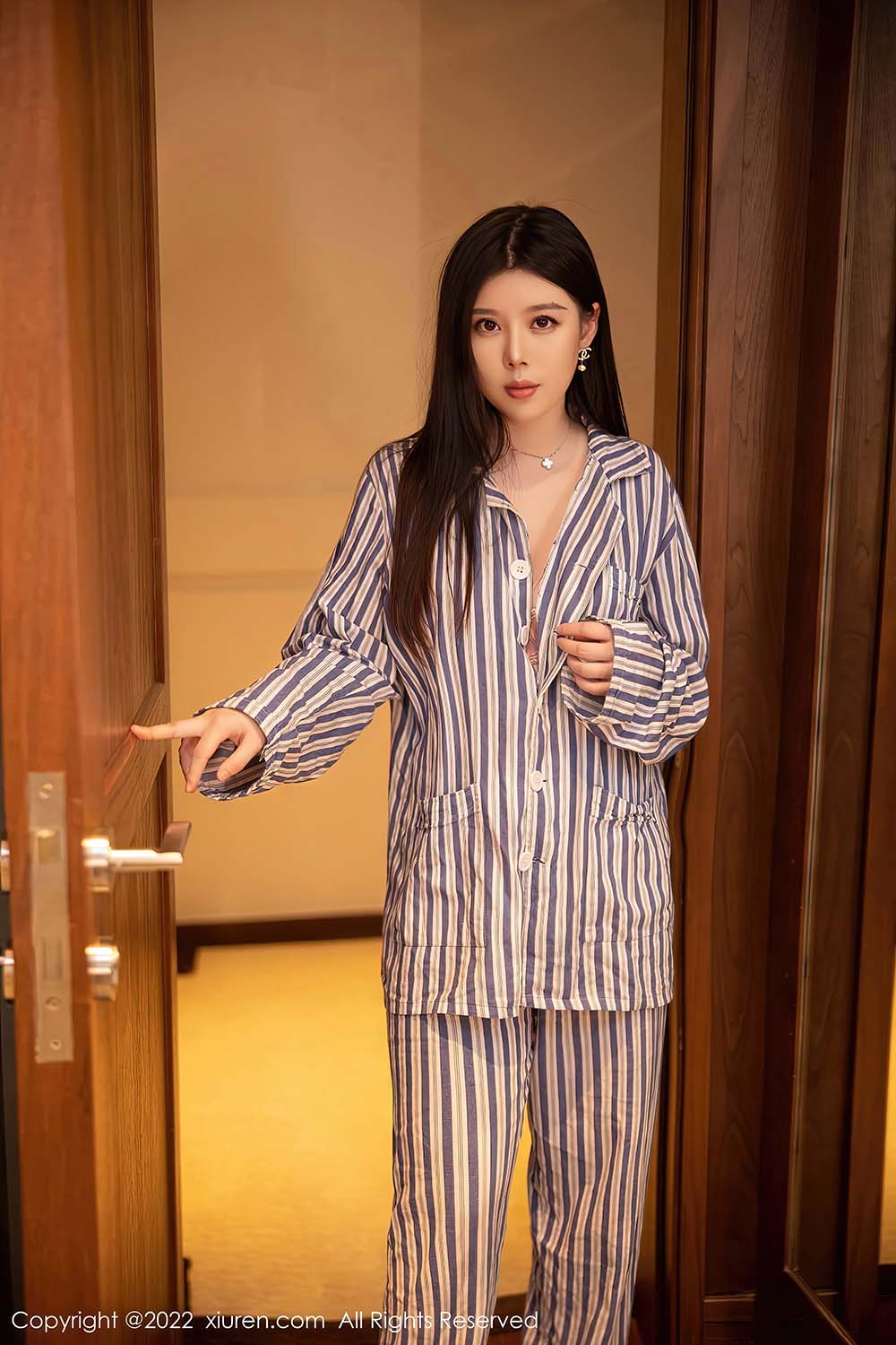 [Xiuren秀人网]2022.11.08 NO.5820 白茹雪