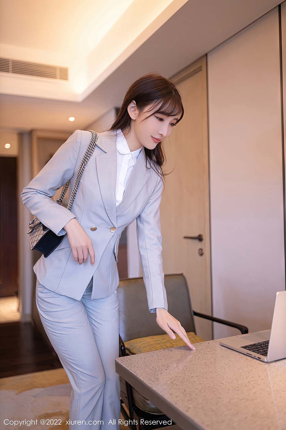 [Xiuren秀人网]2022.11.10 NO.5840 陆萱萱 预览图 - 4