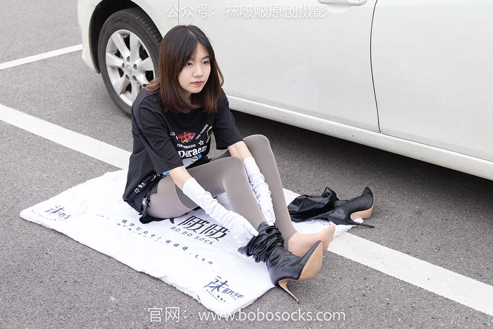 [BoBoSocks袜啵啵]NO.146 小甜豆-高跟长靴、黑色踩脚裤、肉丝